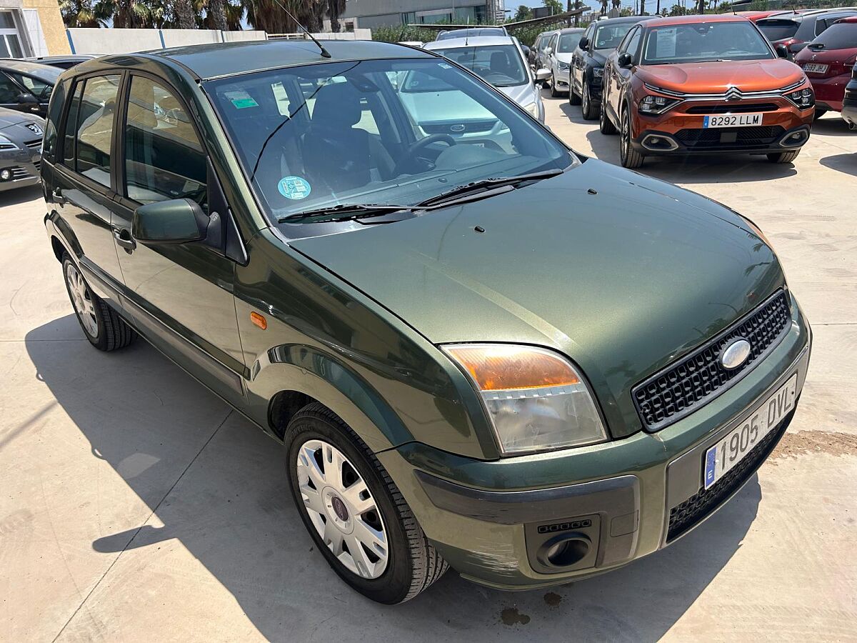 FORD FUSION TREND 1.4 AUTO SPANISH LHD IN SPAIN 123000 MILES SUPER 2006